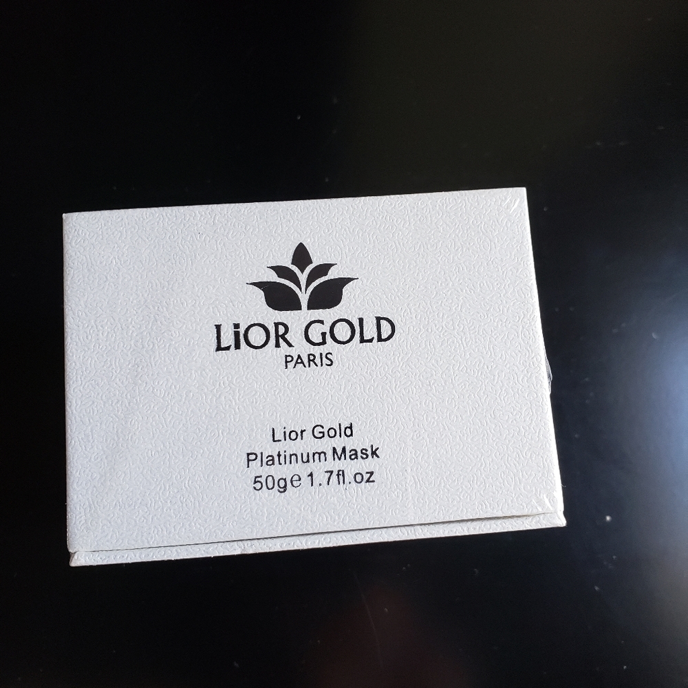Lior Gold  Platinum Mask